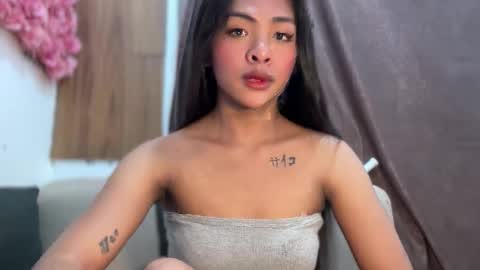 Snapshot of girlcock_dominantfucker chatting on October 2025 08:09:01 AM queen ronna online show from October 2025 08:09:01 AM