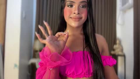 Snapshot of girlcock_dominantfucker chatting on January 2026 11:30:02 PM queen ronna online show from January 2026 11:30:02 PM