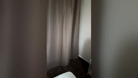 girldulce045 online show from February 2026 04:00:02 PM