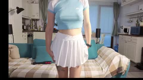 Snapshot of girlfrend10 chatting on October 2025 03:05:02 PM Girlfriend online show from October 2025 03:05:02 PM