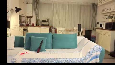 Snapshot of girlfrend10 chatting on November 2025 04:00:02 PM Girlfriend online show from November 2025 04:00:02 PM