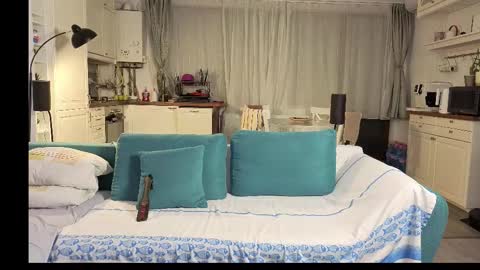 Snapshot of girlfrend10 chatting on November 2025 04:27:01 PM Girlfriend online show from November 2025 04:27:01 PM