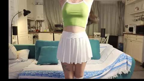 Snapshot of girlfrend10 chatting on January 2026 03:50:02 PM Girlfriend online show from January 2026 03:50:02 PM