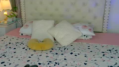 Ariana Sophia.  online show from January 2026 06:17:01 AM