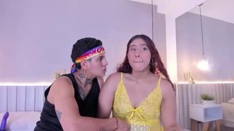 girls_inlove online show from September 2025 06:40:02 PM