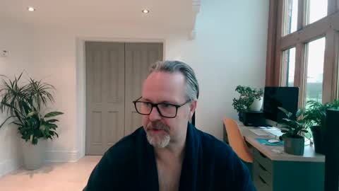 Snapshot of girlsandbikes chatting on December 2024 09:08:02 AM girlsandbikes online show from December 2024 09:08:02 AM