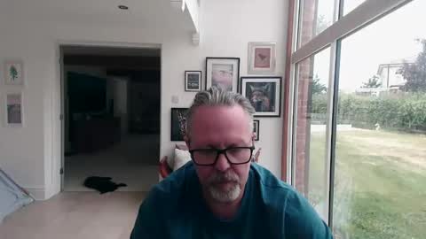 girlsandbikes online show from June 2026 12:07:02 PM