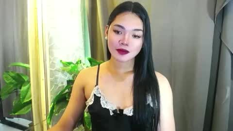 Snapshot of girlsweet_preciousxoxo chatting on February 2026 01:49:02 PM Precious online show from February 2026 01:49:02 PM