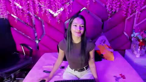 gisell_squirt online show from October 2025 11:31:01 AM