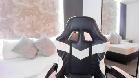 giselle_anelise online show from March 2026 03:30:02 AM