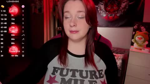 AlexaMillis online show from October 2025 11:56:02 PM