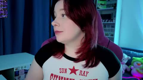 AlexaMillis online show from July 2026 10:04:01 PM