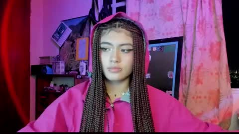 Giulietta online show from December 2024 07:04:02 AM