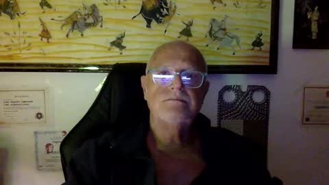 giutomma930394 online show from April 2026 06:38:01 PM