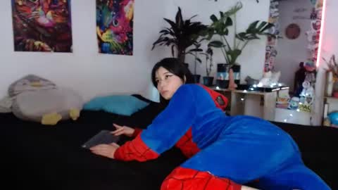 Snapshot of give_me_orgasms chatting on December 2024 07:23:01 PM Nice to meet you my name is Heyli  online show from December 2024 07:23:01 PM