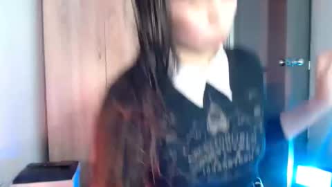 Snapshot of give_me_orgasms chatting on September 2025 07:11:02 AM Nice to meet you my name is Heyli  online show from September 2025 07:11:02 AM