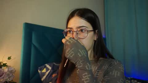 Agness online show from September 2025 01:13:02 PM