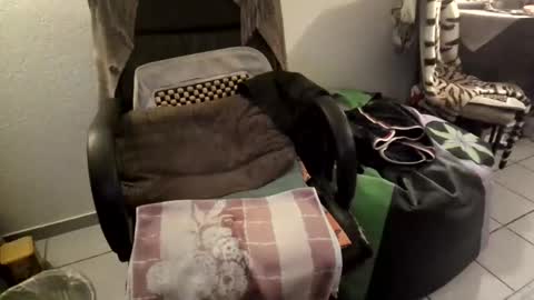 gjslave online show from September 2025 07:47:01 PM