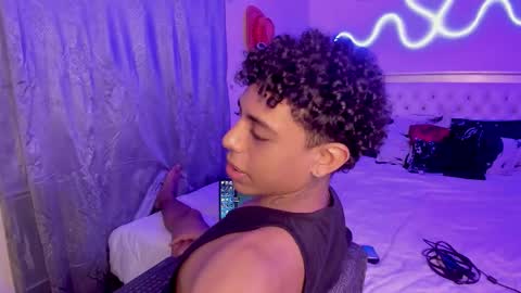 Snapshot of glader_guy chatting on October 2025 10:08:02 PM only for you bby online show from October 2025 10:08:02 PM