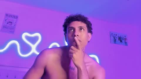 Snapshot of glader_guy chatting on November 2025 11:16:02 PM only for you bby online show from November 2025 11:16:02 PM