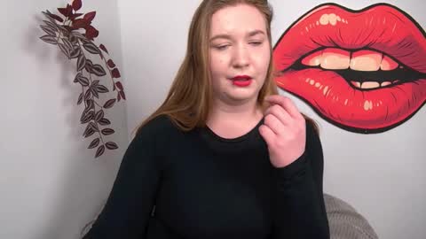 Nikki online show from February 2026 06:48:01 PM