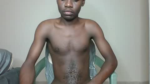 Snapshot of glane_ chatting on December 2024 10:32:01 AM James online show from December 2024 10:32:01 AM