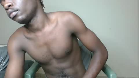 Snapshot of glane_ chatting on December 2024 06:44:01 AM James online show from December 2024 06:44:01 AM