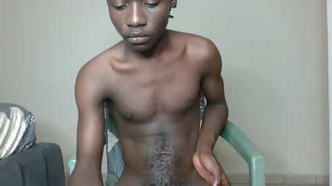 Snapshot of glane_ chatting on January 2025 06:27:02 AM James online show from January 2025 06:27:02 AM