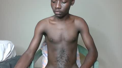 Snapshot of glane_ chatting on January 2025 10:42:02 AM James online show from January 2025 10:42:02 AM