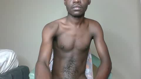 Snapshot of glane_ chatting on January 2025 05:42:02 AM James online show from January 2025 05:42:02 AM