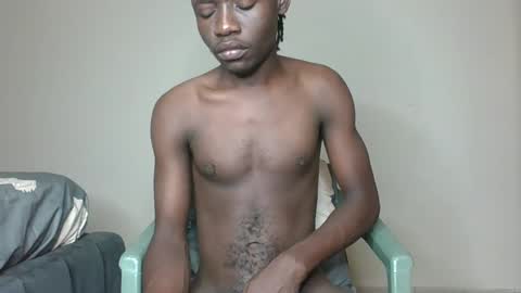 Snapshot of glane_ chatting on January 2025 03:37:02 AM James online show from January 2025 03:37:02 AM