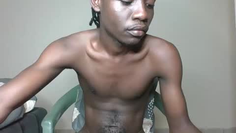 Snapshot of glane_ chatting on January 2025 05:09:01 AM James online show from January 2025 05:09:01 AM