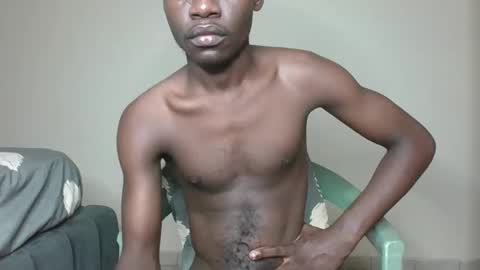 Snapshot of glane_ chatting on March 2025 06:47:02 AM James online show from March 2025 06:47:02 AM