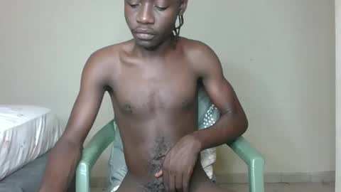 Snapshot of glane_ chatting on November 2025 03:17:01 AM James online show from November 2025 03:17:01 AM