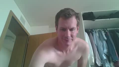 Snapshot of glen_1987 chatting on March 2026 10:19:02 AM Mike 1987 online show from March 2026 10:19:02 AM