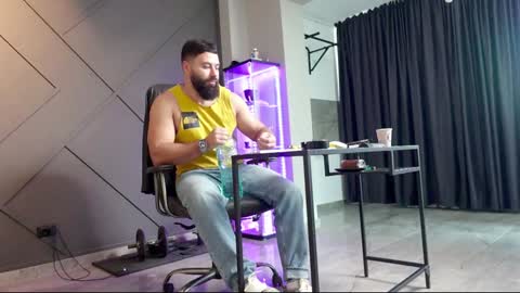 Matthew .. for short call me Matt online show from December 2024 10:02:01 AM