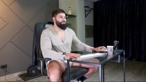 Matthew .. for short call me Matt online show from January 2025 02:35:02 AM