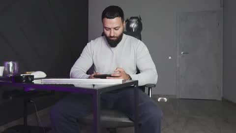 Matthew .. for short call me Matt online show from October 2025 12:52:02 AM