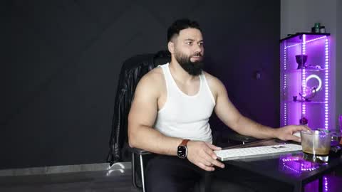 Matthew .. for short call me Matt online show from April 2026 06:47:01 PM