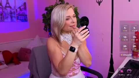 Gloria online show from July 2026 11:01:02 AM
