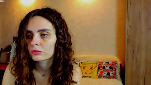 Gloria Wood online show from October 2025 03:35:01 PM