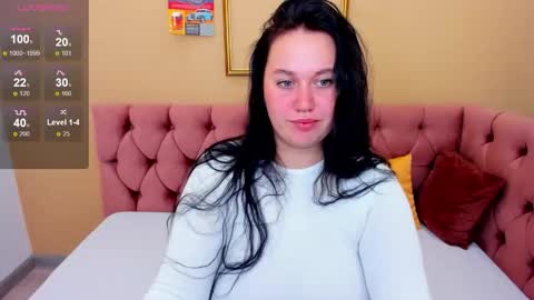 Gloria online show from September 2025 01:09:02 AM