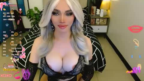 Snapshot of glorious_kim chatting on September 2025 04:45:02 AM Kim - DONT FORGET TO FOLLOW AND GIME THUMBS UP online show from September 2025 04:45:02 AM