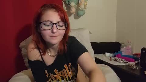 gloryfool online show from March 2026 09:54:02 PM