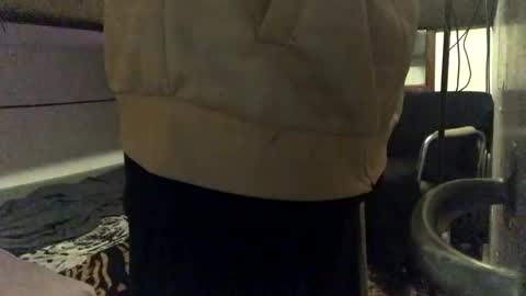 glow28 online show from April 2026 10:35:02 AM