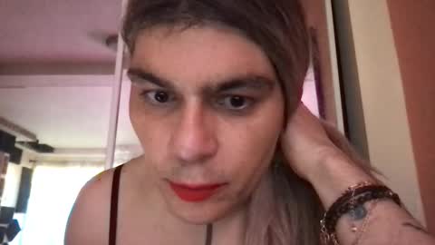 Glow Goddess online show from December 2025 06:13:02 PM