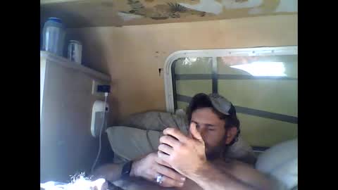 Snapshot of gman3883 chatting on December 2024 08:44:01 PM Gman online show from December 2024 08:44:01 PM