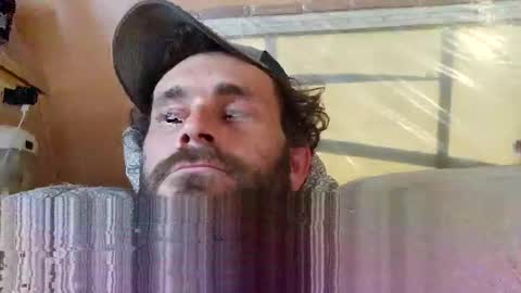 Snapshot of gman3883 chatting on January 2025 10:18:01 PM Gman online show from January 2025 10:18:01 PM