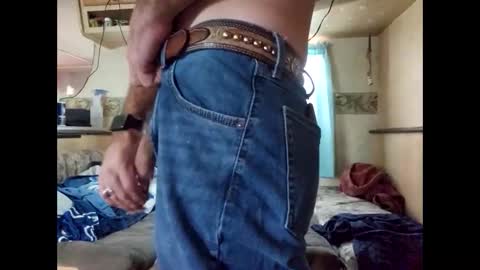 Snapshot of gman3883 chatting on January 2025 08:10:02 PM Gman online show from January 2025 08:10:02 PM