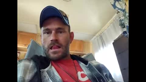 Snapshot of gman3883 chatting on October 2025 02:58:02 PM Gman online show from October 2025 02:58:02 PM